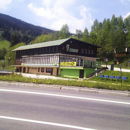 Hotel Nico Spindleruv Mlyn Bagian luar foto